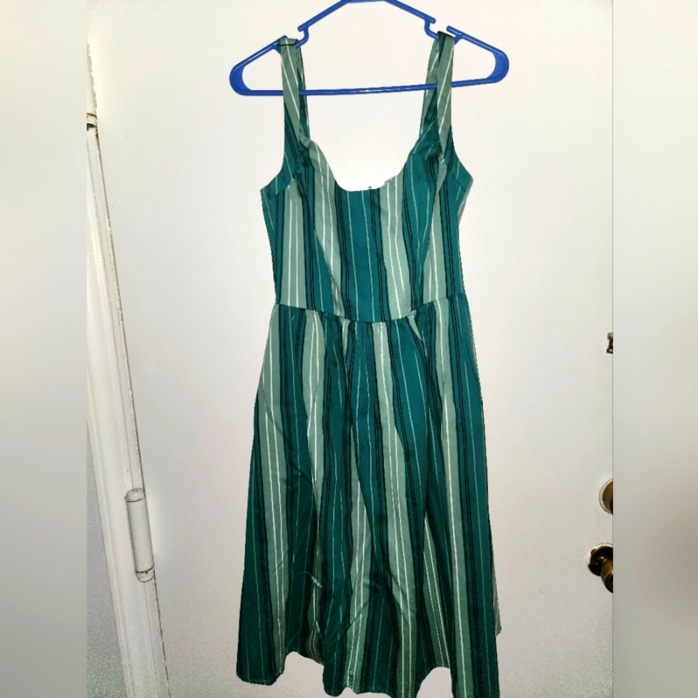 Collectif green striped dress